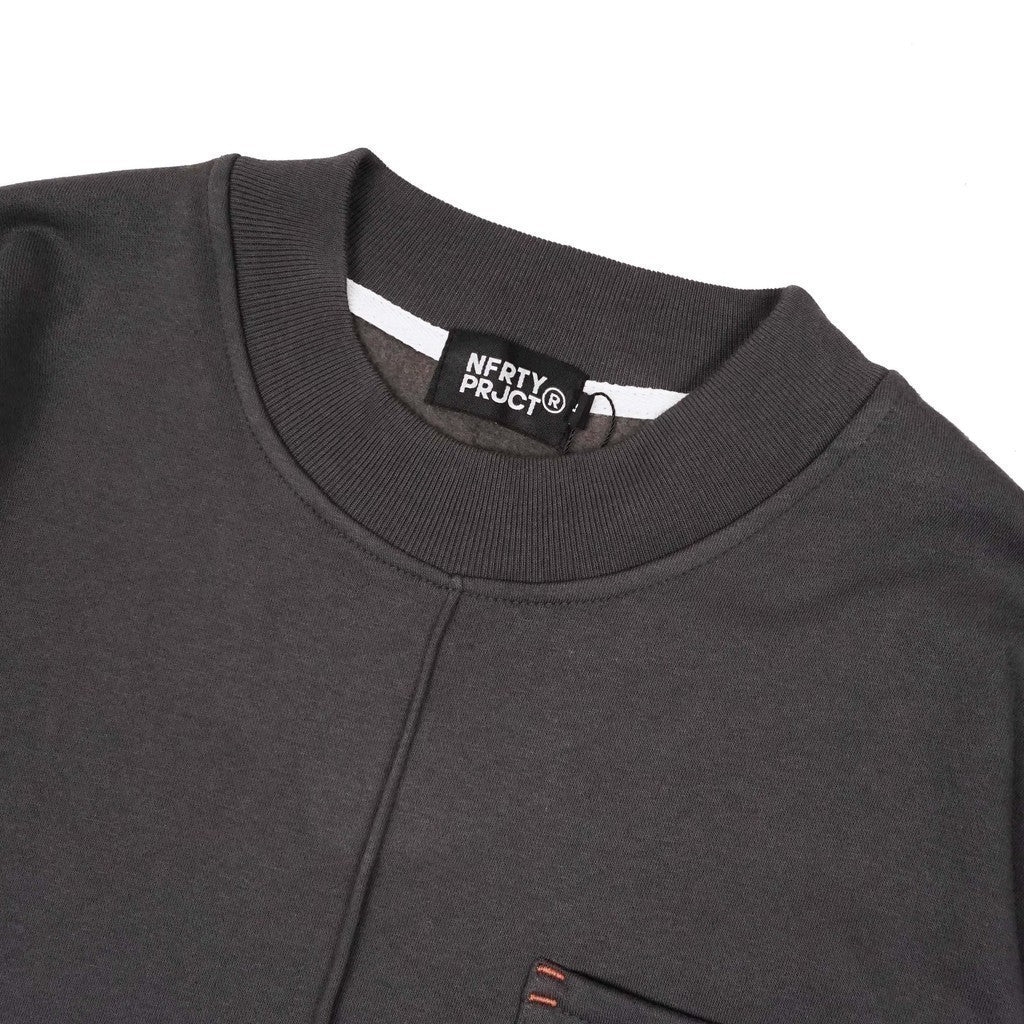 Sweater Crewneck Oversize dari Noforty Project Bueno Abu-abu Tua