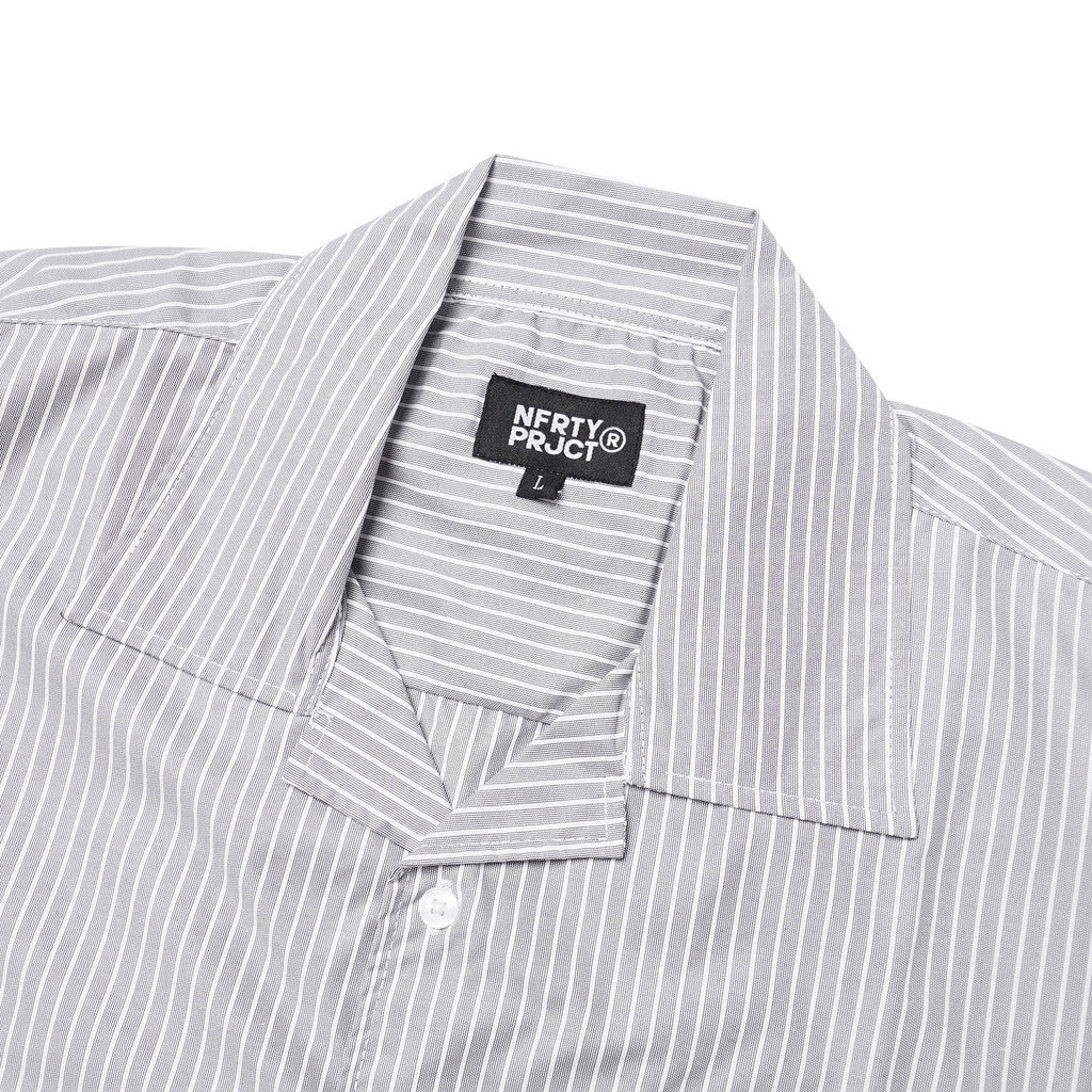 Kemeja Ukuran Besar Noforty Project Motif Garis Abu-abu Gamaru